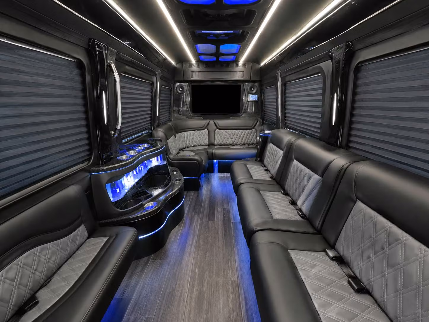 long distance school and university group transportation from thornton